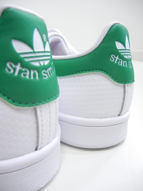 adidas originals【アディダスオリジナルス】正規取り扱い店、通販可能